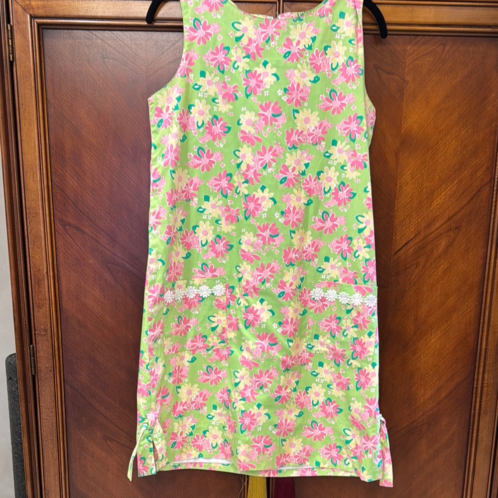 Lilly Pulitzer Floral women’s Dress in Green and Pink size 6